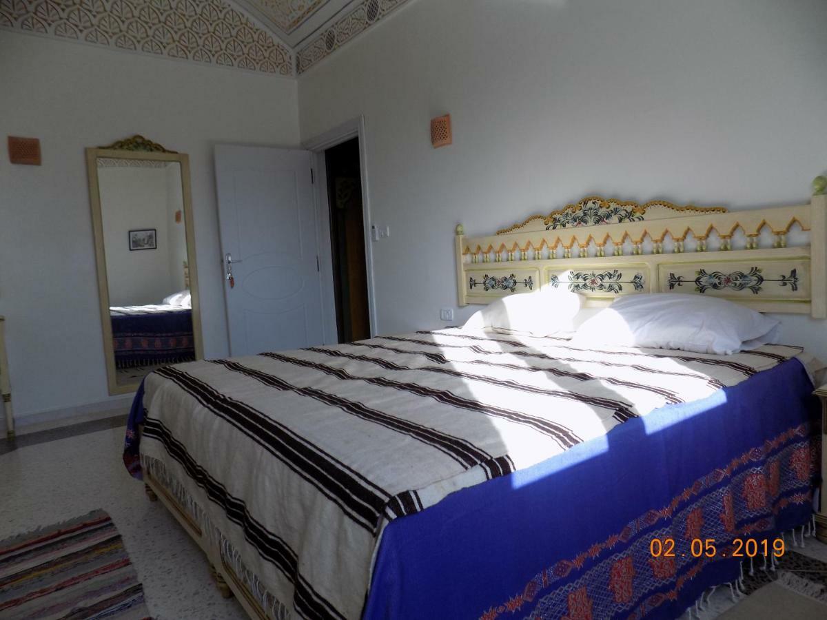 Dar Mamina Bed & Breakfast Sidi ash Shammakh Exterior photo