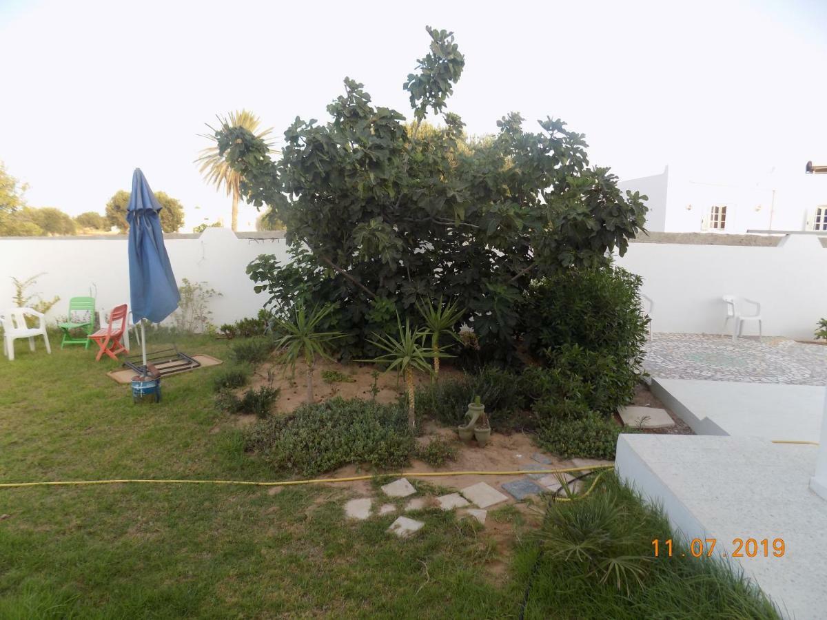 Dar Mamina Bed & Breakfast Sidi ash Shammakh Exterior photo